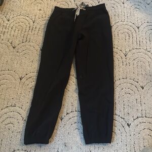 Vuori miles jogger women’s size small